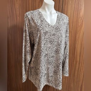 Lands End Animal Print V-Neck Long Sleeve Cotton Top Relaxed Fit 2X (20W-22W)